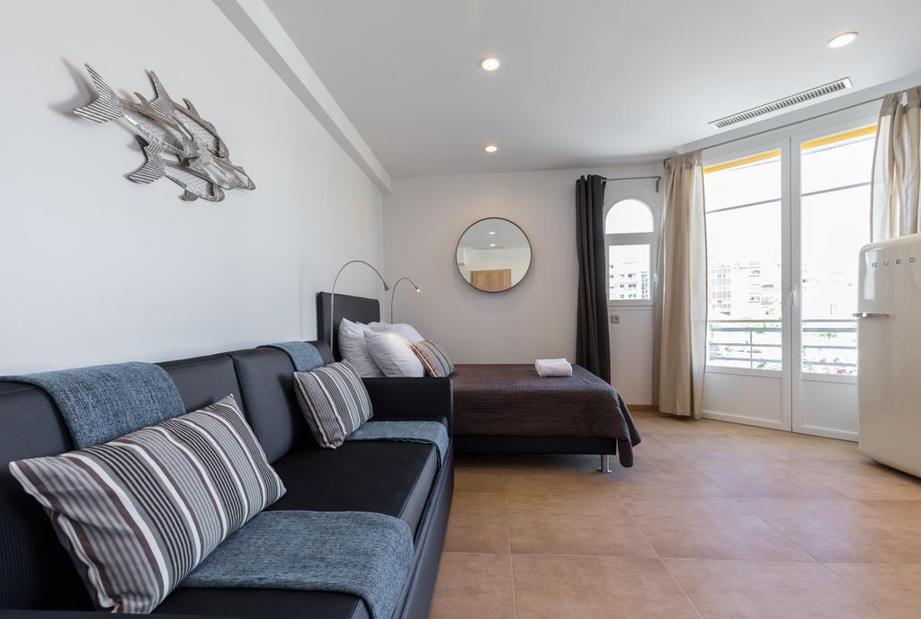 Palais Saint Pierre Apartment กาญเนอ-ซูร์-แมร์ ภายนอก รูปภาพ